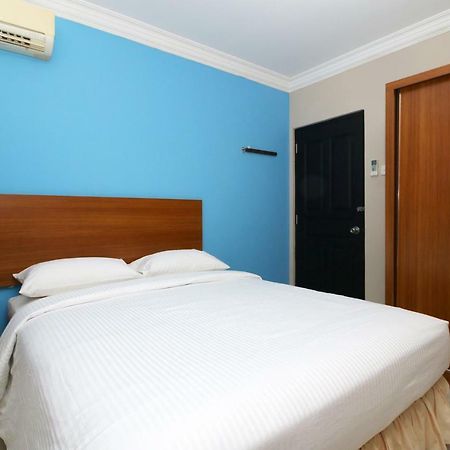 Safina Inn Syariah Sekupang Batam Luaran gambar