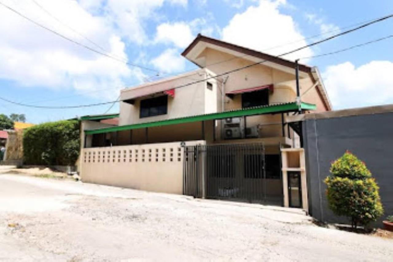 Safina Inn Syariah Sekupang Batam Luaran gambar