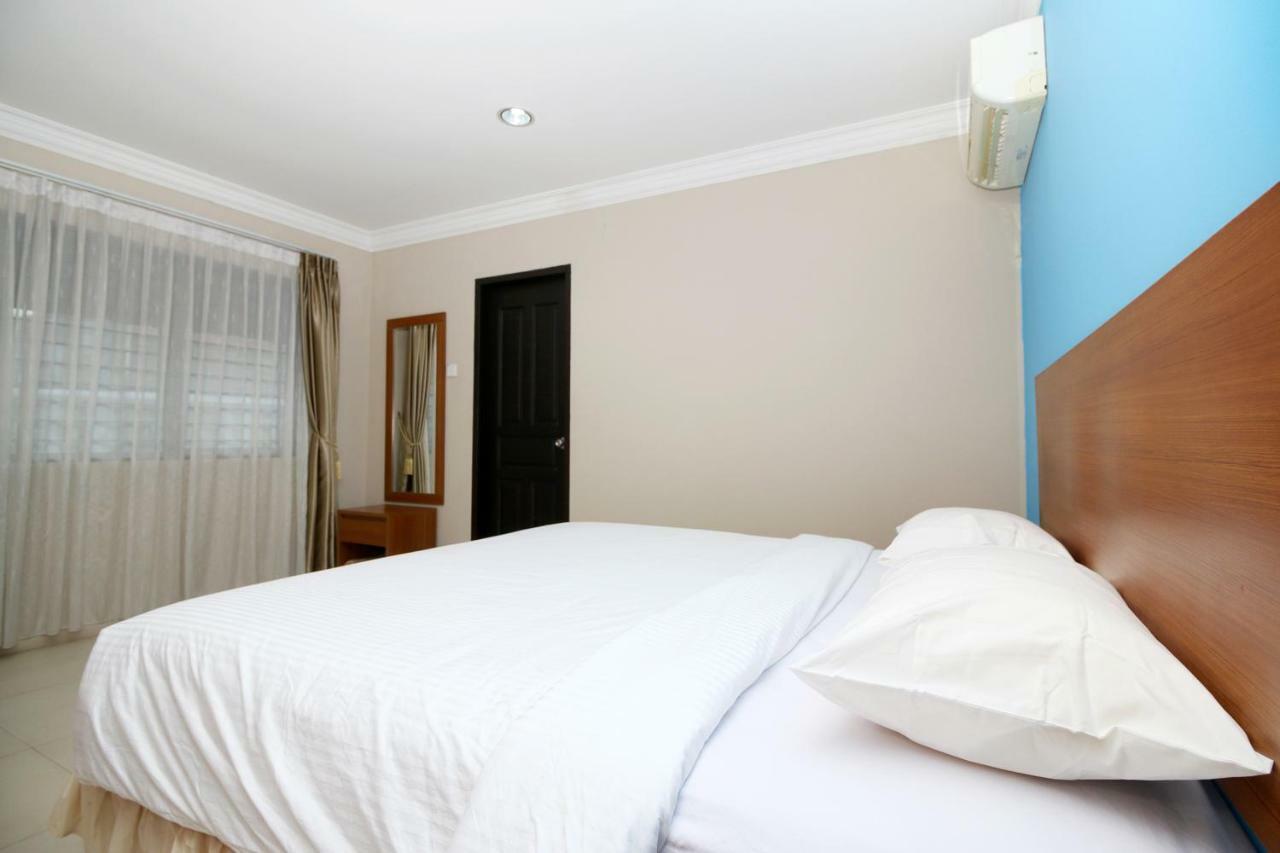 Safina Inn Syariah Sekupang Batam Luaran gambar