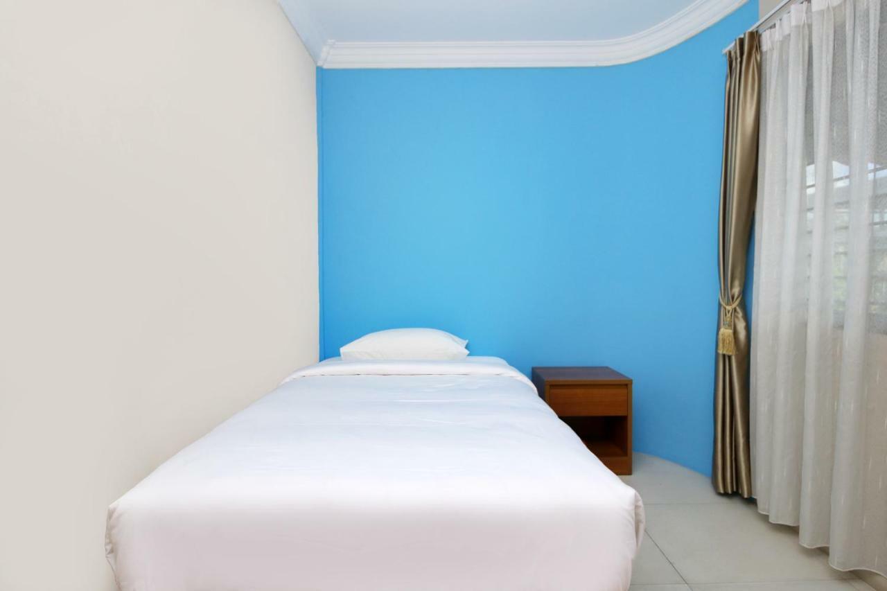 Safina Inn Syariah Sekupang Batam Luaran gambar