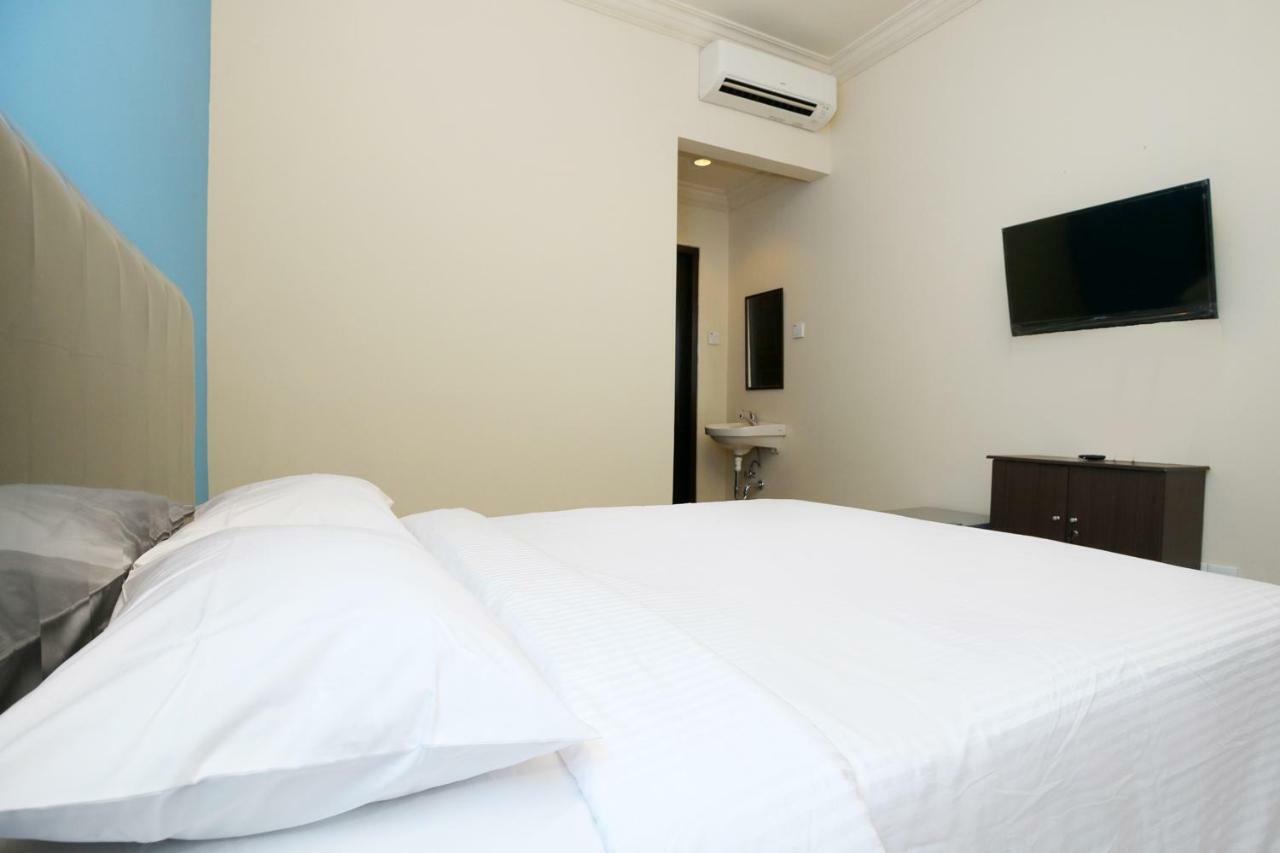 Safina Inn Syariah Sekupang Batam Luaran gambar